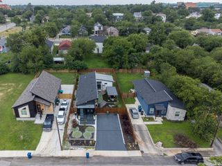 2639 E Commerce St, San Antonio, TX 78203
