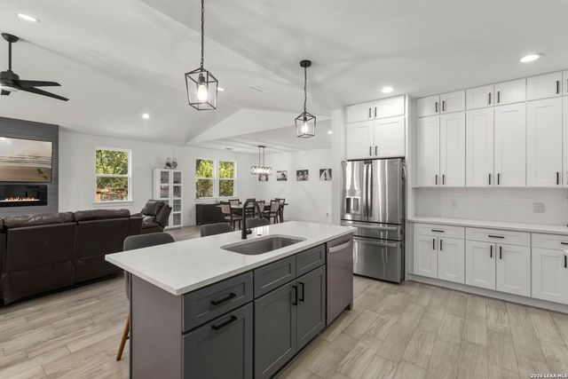 108 Highland Woods, Boerne, TX 78006
