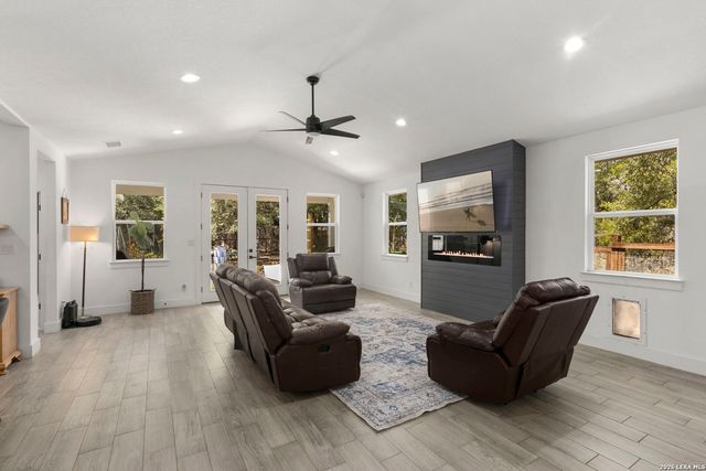 108 Highland Woods, Boerne, TX 78006