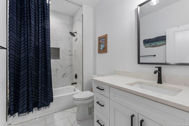 108 Highland Woods, Boerne, TX 78006