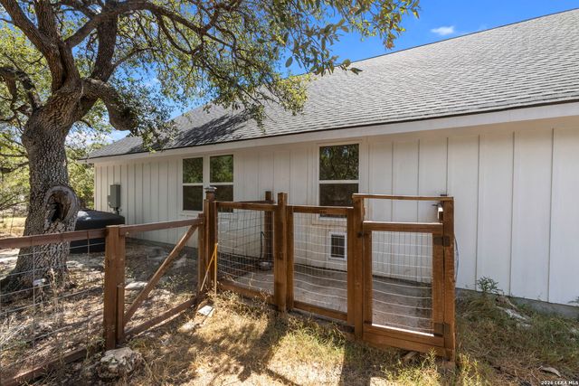 108 Highland Woods, Boerne, TX 78006