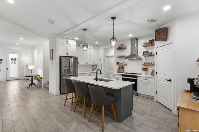 108 Highland Woods, Boerne, TX 78006