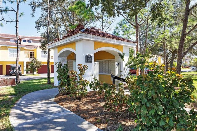 5711 BENTGRASS DRIVE 19-104, Sarasota, FL 34235