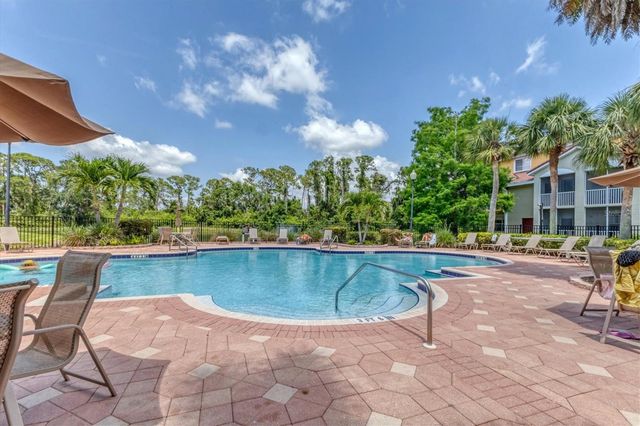 5711 BENTGRASS DRIVE 19-104, Sarasota, FL 34235