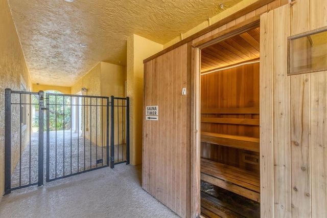 5711 BENTGRASS DRIVE 19-104, Sarasota, FL 34235