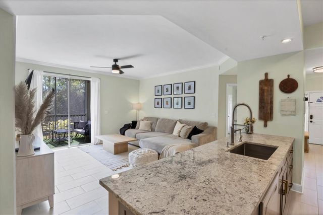 5711 BENTGRASS DRIVE 19-104, Sarasota, FL 34235