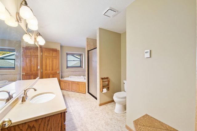 1603 Mary Street N, Maplewood, MN 55119