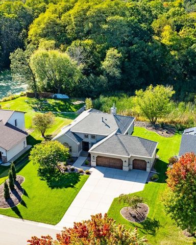 1603 Mary Street N, Maplewood, MN 55119