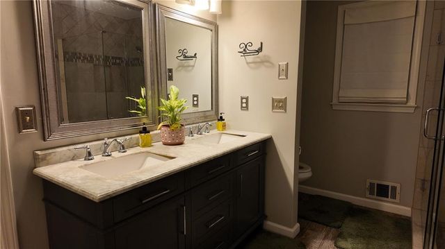 2080 TEMPLE JOHNSON Road, Loganville, GA 30052