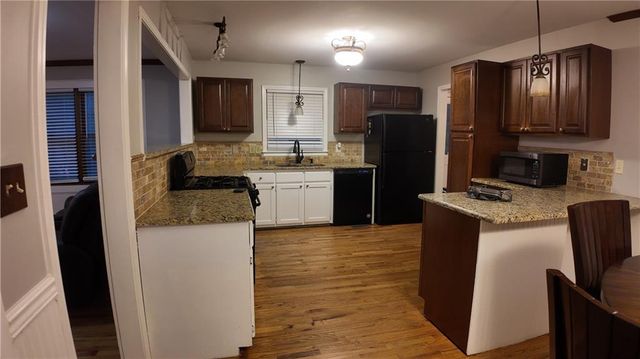2080 TEMPLE JOHNSON Road, Loganville, GA 30052