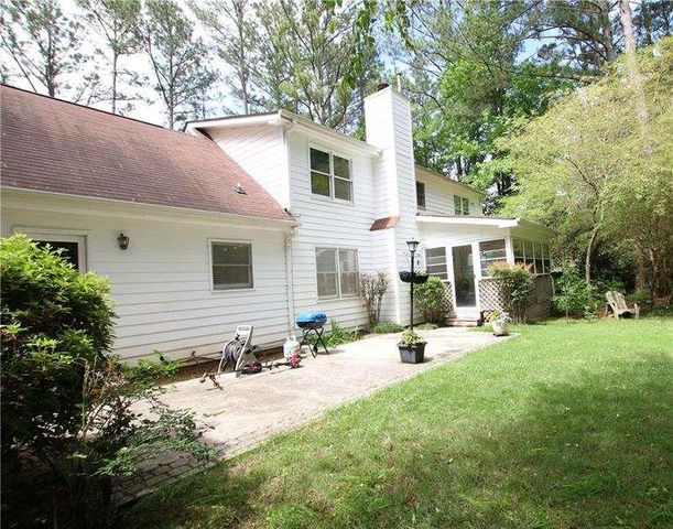 2080 TEMPLE JOHNSON Road, Loganville, GA 30052