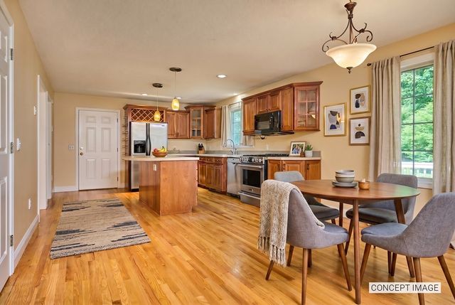 169 Aldrich St, Belchertown, MA 01007