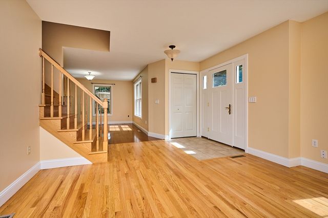 169 Aldrich St, Belchertown, MA 01007