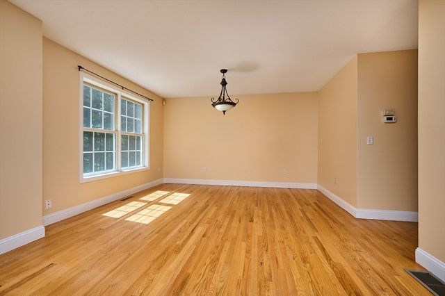 169 Aldrich St, Belchertown, MA 01007