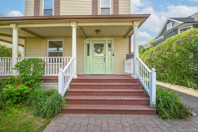 108 N Forest Avenue, Rockville Centre, NY 11570