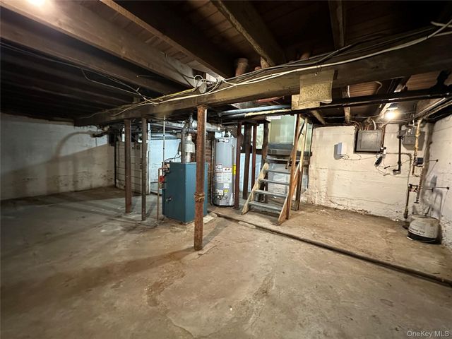 108 N Forest Avenue, Rockville Centre, NY 11570