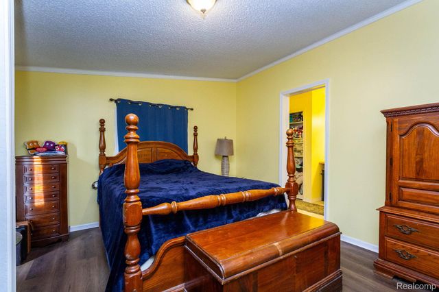 9002 Arnold Road, Ira Township, MI 48023