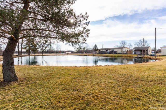9002 Arnold Road, Ira Township, MI 48023