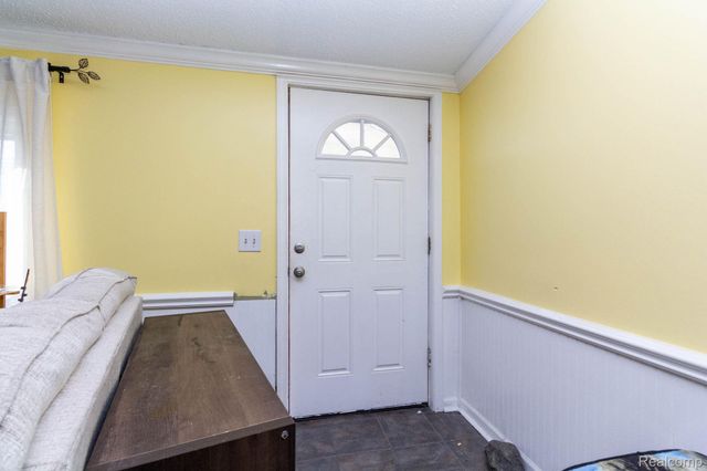 9002 Arnold Road, Ira Township, MI 48023