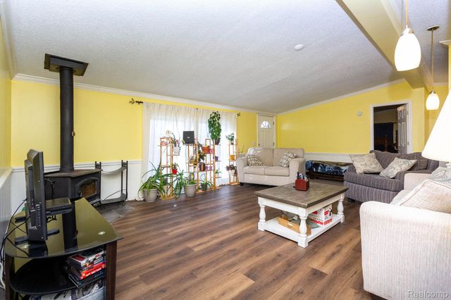 9002 Arnold Road, Ira Township, MI 48023