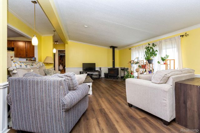 9002 Arnold Road, Ira Township, MI 48023