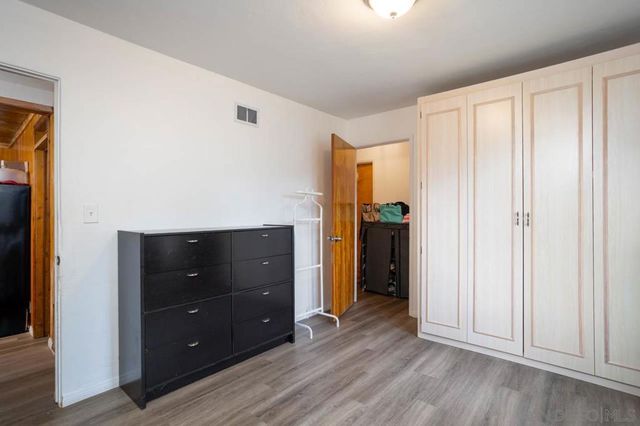 4065 Bancroft Dr, La Mesa, CA 91941