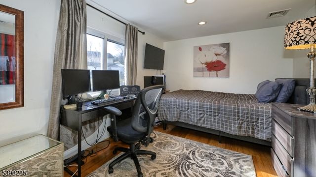 224 Pompton Rd, Haledon Boro, NJ 07508