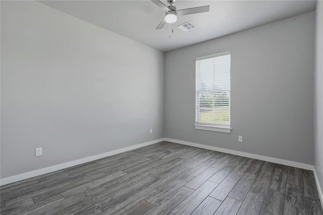 17319 290th Street Street, Washington, OK 73093