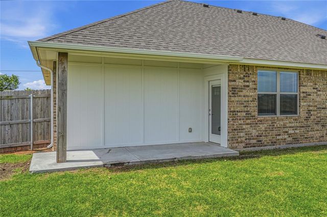 17319 290th Street Street, Washington, OK 73093