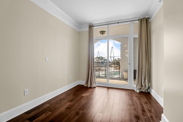 222 S Plaza Court, Mount Pleasant, SC 29464