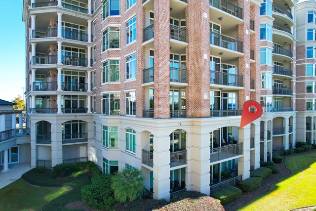 222 S Plaza Court, Mount Pleasant, SC 29464