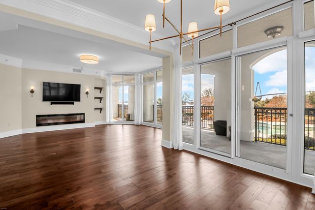 222 S Plaza Court, Mount Pleasant, SC 29464