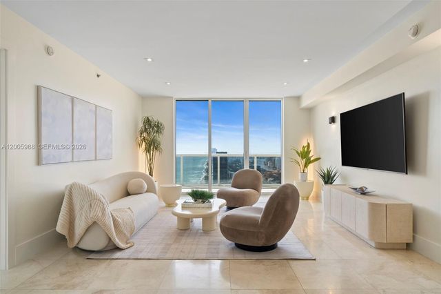 1830 S Ocean Dr 5103, Hallandale Beach, FL 33009
