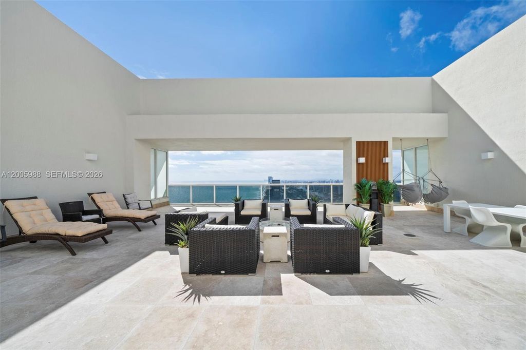 1830 S Ocean Dr 5103, Hallandale Beach, FL 33009