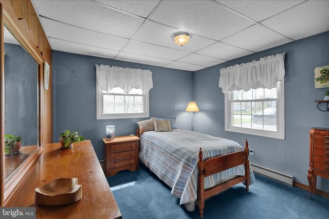 17 RICHMAIDEN RD, Fleetwood, PA 19522