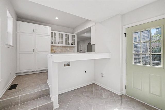 5406 Ash Street, Roeland Park, KS 66205