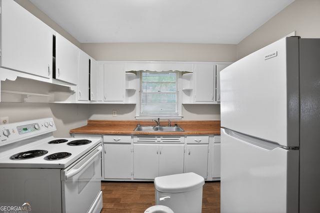 1863 Ridgeland Drive, Decatur, GA 30032