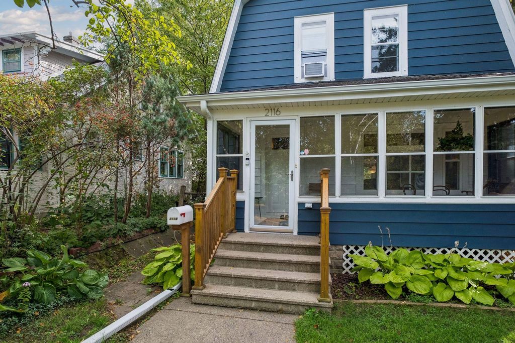 2116 Berkeley Avenue, Saint Paul, MN 55105 — photo 4