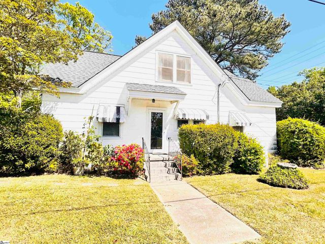 116 W Centennial Street, Clinton, SC 29325