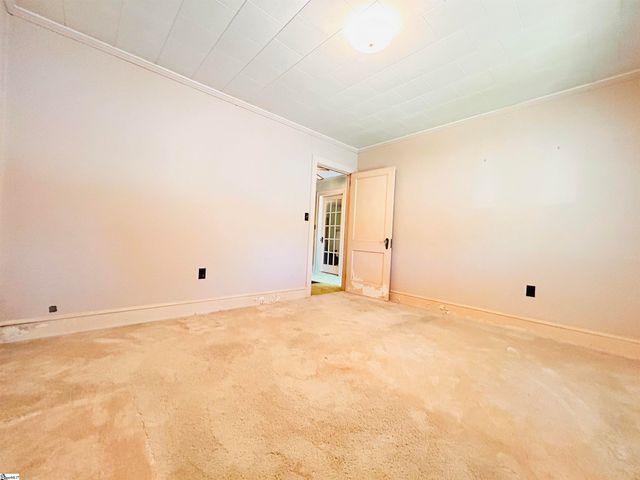 116 W Centennial Street, Clinton, SC 29325
