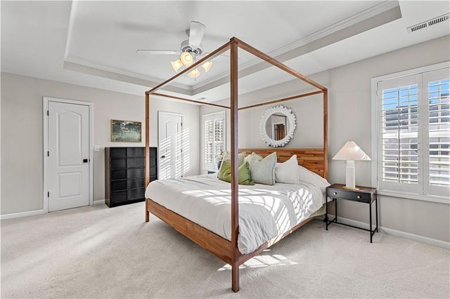 100 Portico Place, Newnan, GA 30265