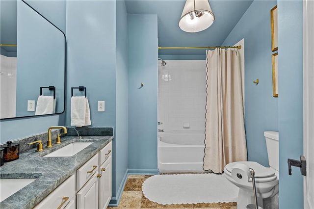 100 Portico Place, Newnan, GA 30265