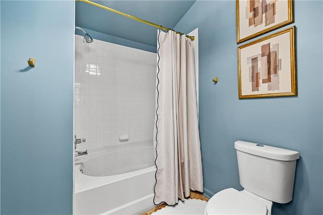 100 Portico Place, Newnan, GA 30265