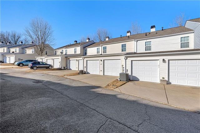 100 Portico Place, Newnan, GA 30265