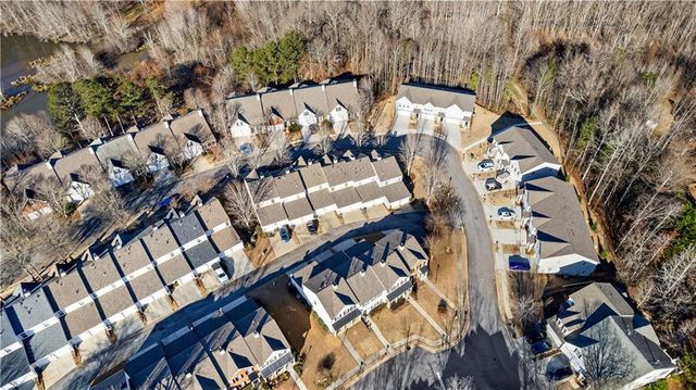 100 Portico Place, Newnan, GA 30265