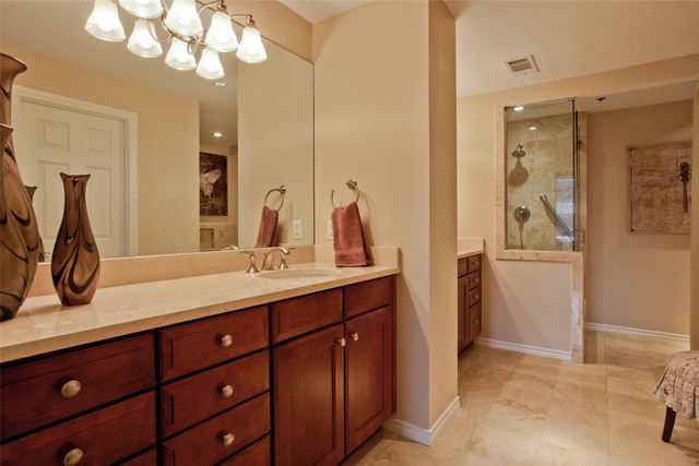 5909 Luther Lane 808, Dallas, TX 75225