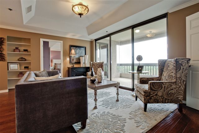 5909 Luther Lane 808, Dallas, TX 75225