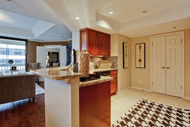5909 Luther Lane 808, Dallas, TX 75225