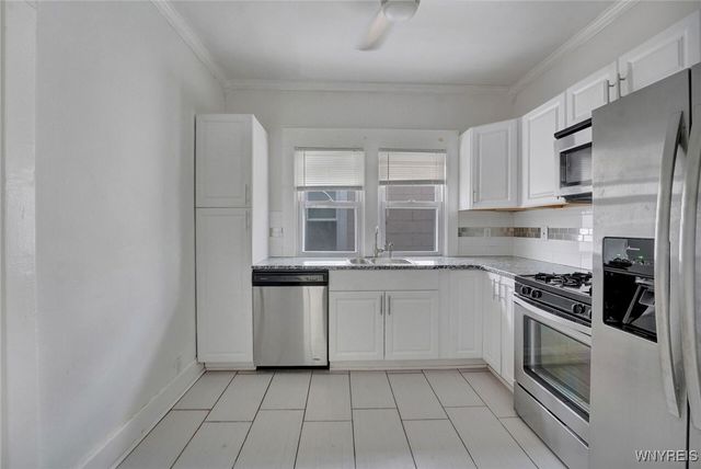 45 Fairchild Place, Buffalo, NY 14216