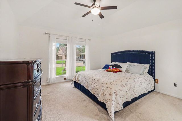 4802 Stone Bridge Street, Baytown, TX 77521